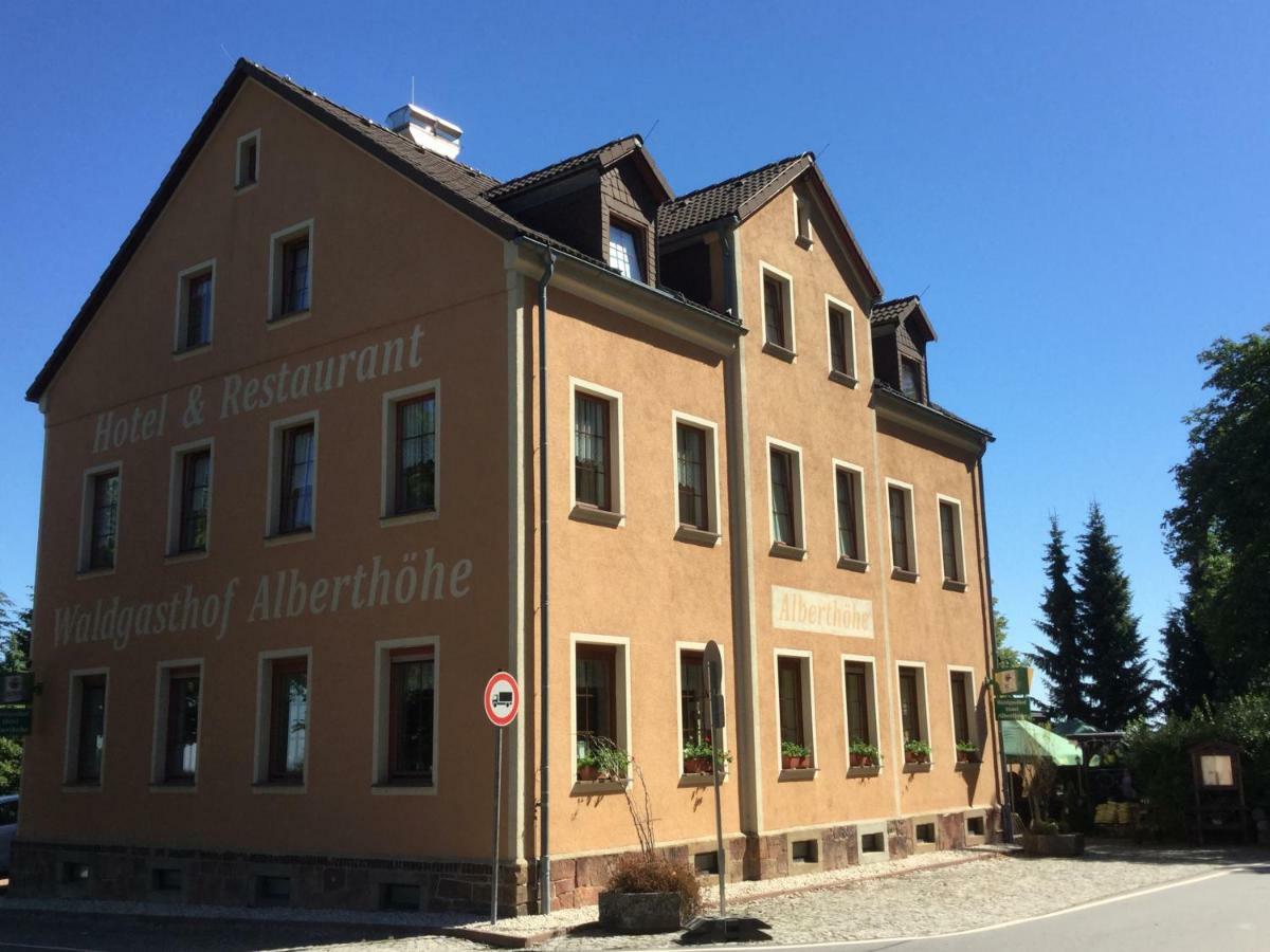 Waldgasthof&Hotel Alberthöhe Lichtenstein  Eksteriør billede